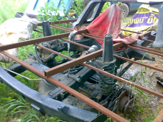 ตัดหน้าแลนโรเวอ พร้อมเพลาช่วงล่าง คัสซีครึ่งท่อน