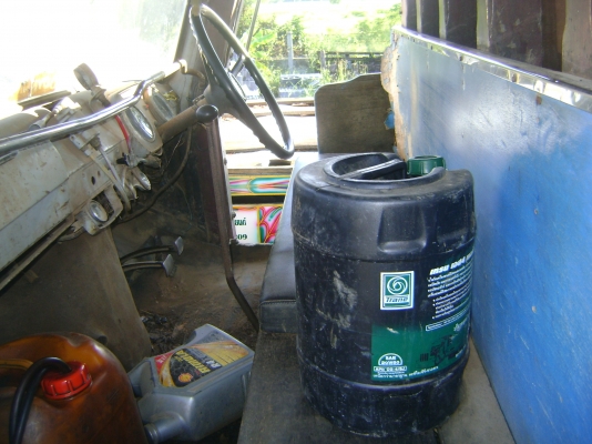 เทรนเลอร์สิบล้อ เพลาเดียวหัวยาว เครื่อง PD6  185 แรง  ขึ้นรถ 200 ได้ ราคา 325,000 บาท