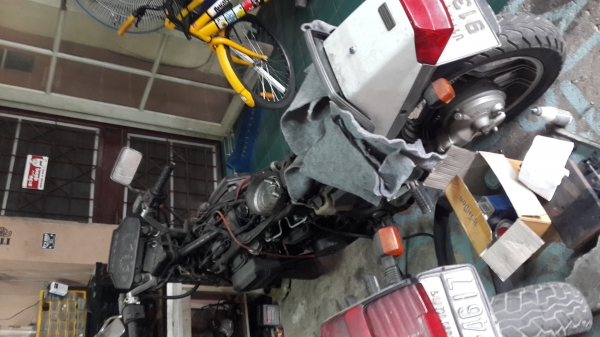 ขายด่วน vf 750sทะเบียน ภาษีไม่ขาด ลดเหลือ 32000 ด่วนๆครับ