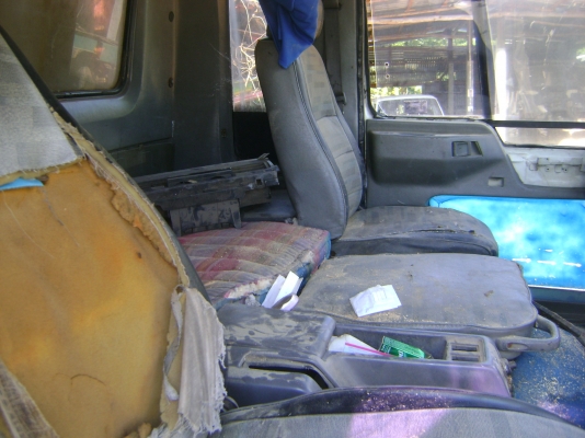 ฮีโน่ EH700  168 แรง  ( ขายตามสภาพ ) ราคา  350,000  บาท