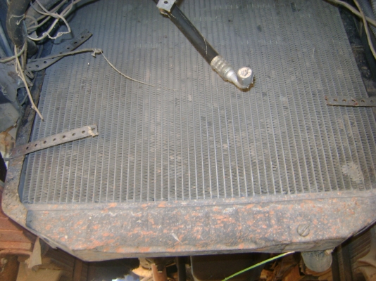 ฮีโน่ EH700  168 แรง  ( ขายตามสภาพ ) ราคา  350,000  บาท