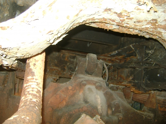 ฮีโน่ EH700  168 แรง  ( ขายตามสภาพ ) ราคา  350,000  บาท