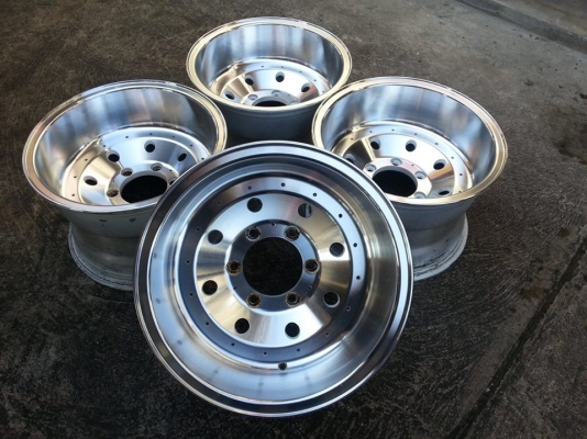 ... MAX. กว้างๆ ออฟลึกๆ ... ของหายาก