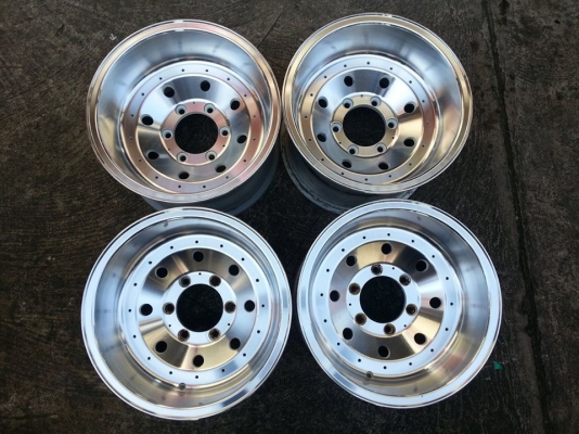 ... MAX. กว้างๆ ออฟลึกๆ ... ของหายาก