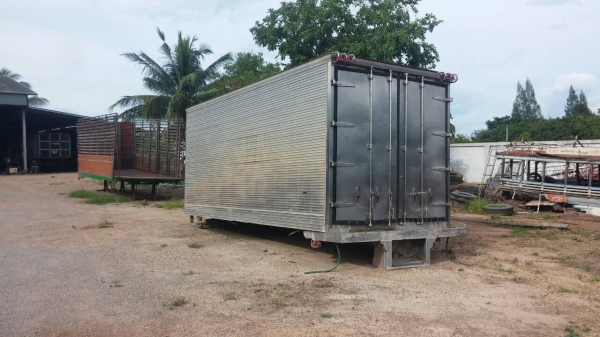 ตู้ทึบแห้ง 2.45*6.00 ม. โทร 081-8507085 (เอ)