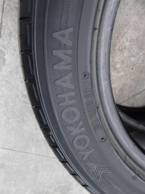 205/55R16 YOKOHAMA ADVAN dB decibel ปี2012 มี 2 เส้น TEL.081-427-3941 205/55R16 YOKOHAMA ADVAN dB decibel ปี2012 มี 2 เส้น TEL.081-427-3941