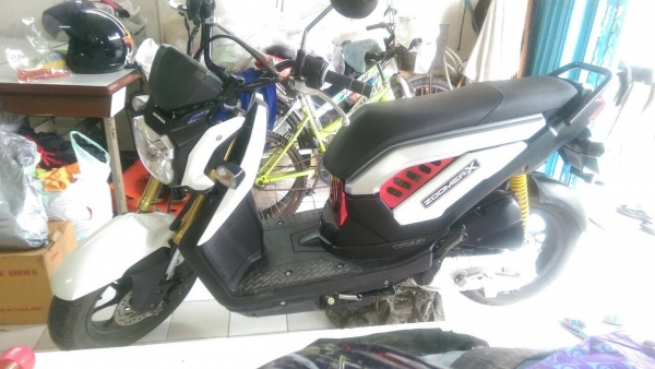 Honda Zoomer X ปี 2013 สภาพดี แบตเตอรี่พึ่งเปลี่ยนใหม่