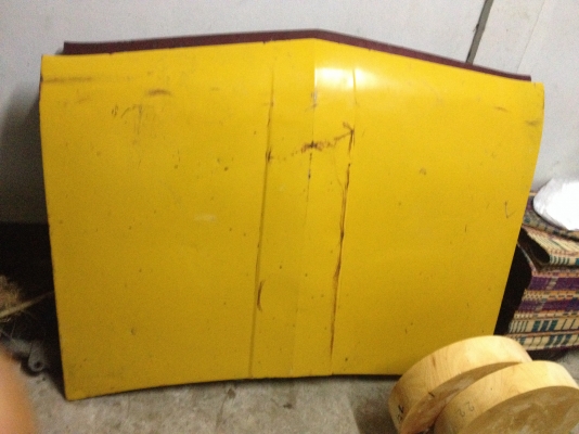 ขายฝากระโปรง ดัทสัน620 สวยๆบางๆ อันละ1350บาท