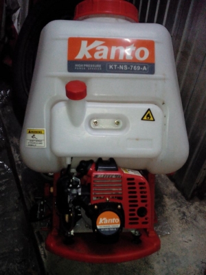 ขายเครื่องพ่นยาสะพายหลัง KANTO ของใหม่ค้างสต๊อค มี 3 ชุด 25 L. ขายเครื่องพ่นยาสะพายหลัง KANTO ของใหม่ค้างสต๊อค มี 3 ชุด 25 L.