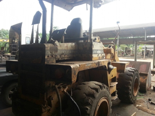 รถตักล้อยางเลี้ยวเอว KOMATSU 507 รถร้านวัสดุ สภาพเดิม สีเดิมอาจไม่สวย เครื่องดี เอวดี