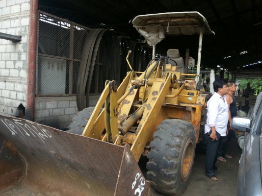 รถตักล้อยางเลี้ยวเอว KOMATSU 507 รถร้านวัสดุ สภาพเดิม สีเดิมอาจไม่สวย เครื่องดี เอวดี