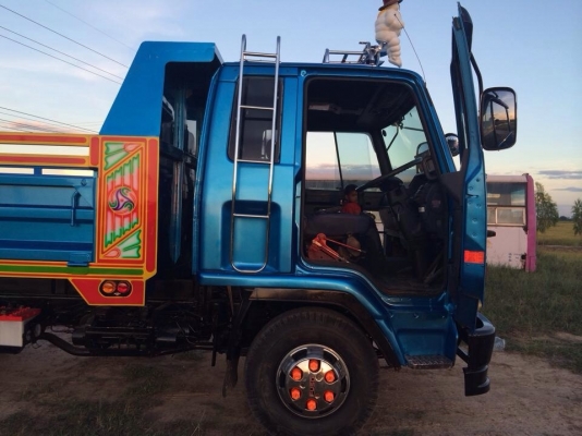 ขายรถ6ล้อดั้ม