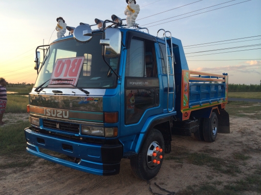 ขายรถ6ล้อดั้ม