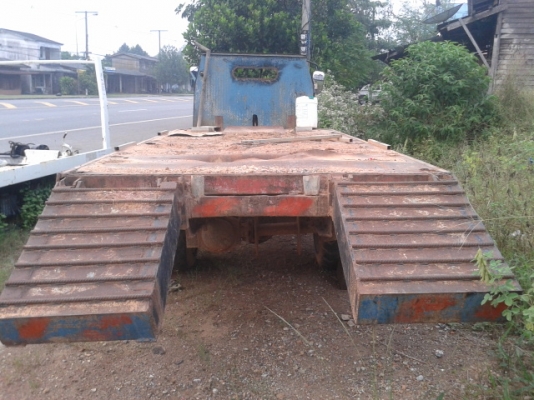 รถอีแต๋น 6 ล้อ เครื่องอีซูสุ  85 แรงม้า  มีสโลกลาง  พร้อมใช้งาน