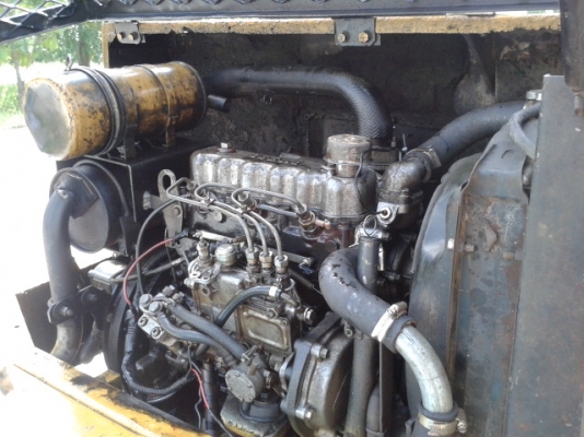 รถอีแต๋น 6 ล้อ เครื่องอีซูสุ  85 แรงม้า  มีสโลกลาง  พร้อมใช้งาน