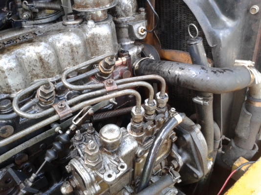 รถอีแต๋น 6 ล้อ เครื่องอีซูสุ  85 แรงม้า  มีสโลกลาง  พร้อมใช้งาน