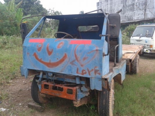 รถอีแต๋น 6 ล้อ เครื่องอีซูสุ  85 แรงม้า  มีสโลกลาง  พร้อมใช้งาน