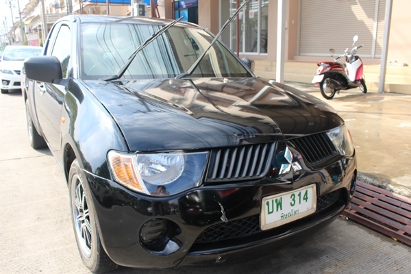 รถสวยพร้อมใช้งาน เครื่องช่วงล่างดี แอร์หนาว เอกสารครบพร้อมโอน