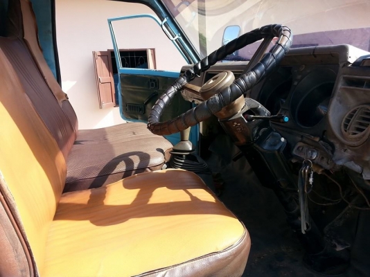 ขายKS 110แรง เครื่องดี 4BD1 แคชซีสวย ยางดี ภายในสวย ยาว4.30เมตร เกียร์สั้น ข้างเสริมด้วยเหล็กแข็งแรง สภาพพร้อมใช้งาน เอกสารพร้อมโอน จัดไฟแนนซ์ได้ เงื่อนไขง่ายๆวันเดียวรับรถ สนใจโทร 090-8588220คุณนะ ID:narong498 หรือ www.truck.in.th/498