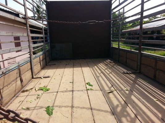 ขายKS 110แรง เครื่องดี 4BD1 แคชซีสวย ยางดี ภายในสวย ยาว4.30เมตร เกียร์สั้น ข้างเสริมด้วยเหล็กแข็งแรง สภาพพร้อมใช้งาน เอกสารพร้อมโอน จัดไฟแนนซ์ได้ เงื่อนไขง่ายๆวันเดียวรับรถ สนใจโทร 090-8588220คุณนะ ID:narong498 หรือ www.truck.in.th/498