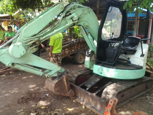 ขายแมคโคPC30Uรถสิกกันแฮนไม่ถึงปีรถเก่านอกสวยๆ