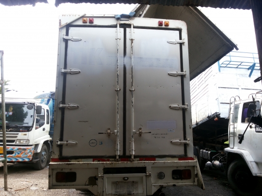 ขายตู้เปิดปีกบินได้80000