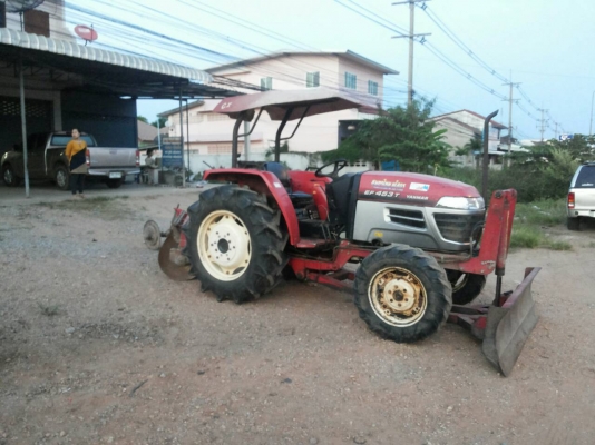 รถแทรกเตอร์ยันม่าร์ 45 แรงม้า พร้อมอุปกรณ์ต่อพ่วง 3 ชิ้น