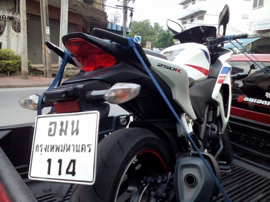 ขาย HONDA CBR 250 ABS ปี 55 สภาพเดิมๆ,เครื่องดี ไม่ดัง,ยางหน้า และหลังดอกหมดแล้ว,เล่มพร้อมชุดโอน