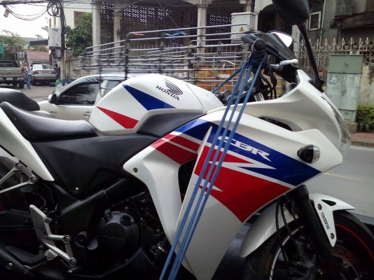 ขาย HONDA CBR 250 ABS ปี 55 สภาพเดิมๆ,เครื่องดี ไม่ดัง,ยางหน้า และหลังดอกหมดแล้ว,เล่มพร้อมชุดโอน