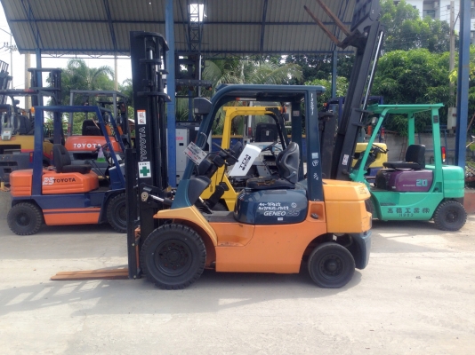 -:-*&bull;*ข า ย ร ถ ย ก เ ก่ า น อ ก*&bull;*-:-TOYOTA 7FG25 เสาสูง4เมตร งายาว1.20เมตร สนใจติดต่อ083-062-0223