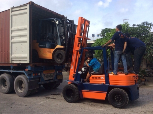 -:-*&bull;*ข า ย ร ถ ย ก เ ก่ า น อ ก*&bull;*-:-TOYOTA 7FG25 เสา3เมตร งายาว1.20เมตร แก๊สญี่ปุ่น สนใจติดต่อ083-062-0223(ปอนด์)