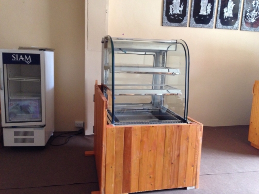 ขออนุญาติขายตู้เค้กครับ