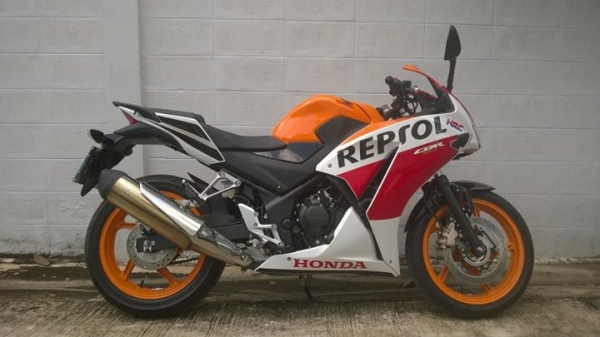 CBR300 2014 Repsol Edition วิ่ง 1300 ใหม่กริ๊บมือ 1 ถูก ต่อรองได้