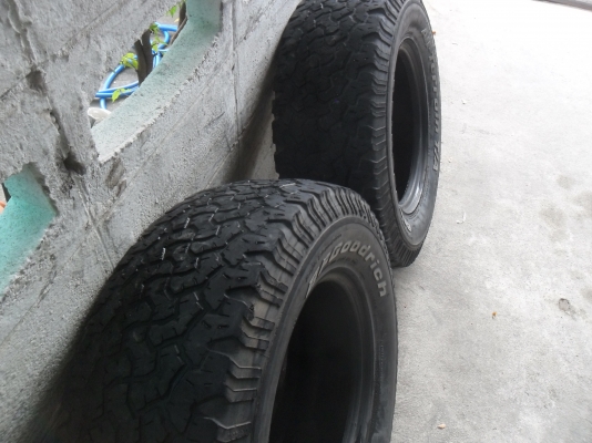 ยาง BFGoodrich 265/70R16 สวยๆ 1 คู่ ราคา 1700 บาท