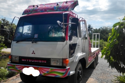 ขายรถเทรนเลอร์ไอ้หลง517เครื่อง195สภาพสวยมาก