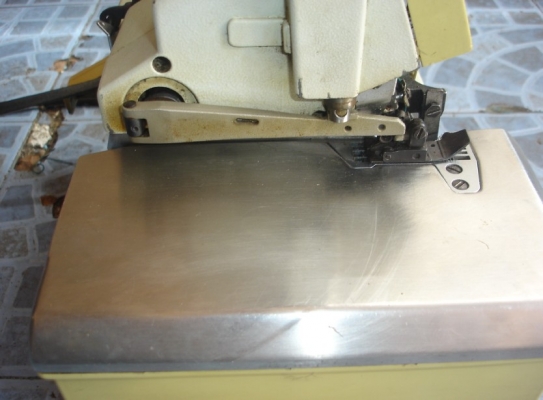 ขายหัวจักรโพ้ง 4เส้นSIRUBA 516M2-35