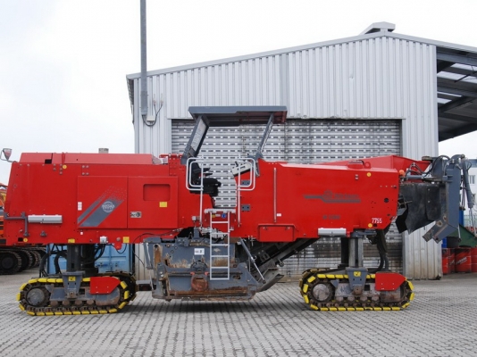 WIRTGEN  W2200  SN  0339