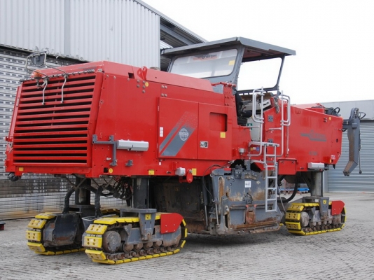 WIRTGEN  W2200  SN  0339