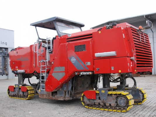 WIRTGEN  W2200  SN  0339