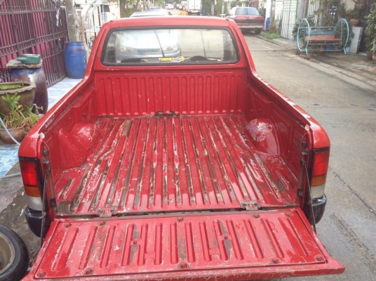 ขายครับ NISSANN NV ปี 96 เกียร ธรรมดา เครื่องดี ควันไม่ไหล รถบาง สีไม่สวย ภายในพอได้ ช่วงล่างดี หัวเพลาดัง แอรหนาว วิ่งไกลสบาย น้ำมันล้าน แต่ประหยัดมาก แม็ก 4ล้อ พร้อมใช้ 49000 ครับ 085-359-4089 กอล์ฟครับ ดูรถ สายไหม วงศกร