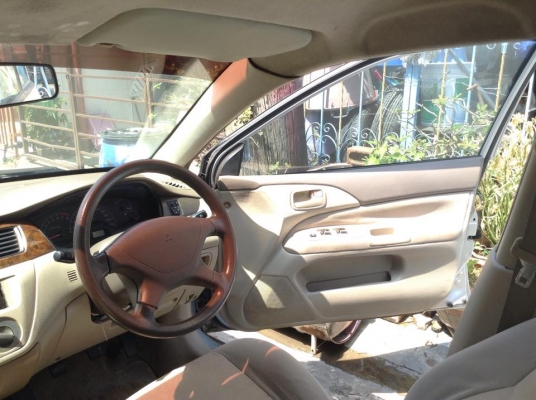 หลุดมัดจำขายต่อครับ MITSUBISHI LANCER ปี 02 1.6 น้ำมัน แกส 2ระบบ สมบูรณ์ ช่างล่างได้ สีได้ ภายในไม่ขี้เหล่ เครื่องดี แอรหนาว พร้อมแต่ง อีโว ได้เลย ไฟฟ้าทั้งคัน ปรับไฟฟ้าพับไฟฟ้าครบๆ แม็ก4ล้อ ภาษีเต็ม พร้อมใช้ วิ่งไกล สะบาย 99000 ครับ 085-359-4089 กอล์ฟครั