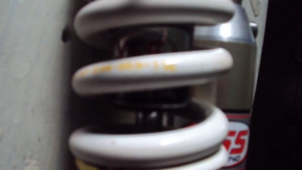 ขายโช้ค yssของแท้ครับ1600บาท