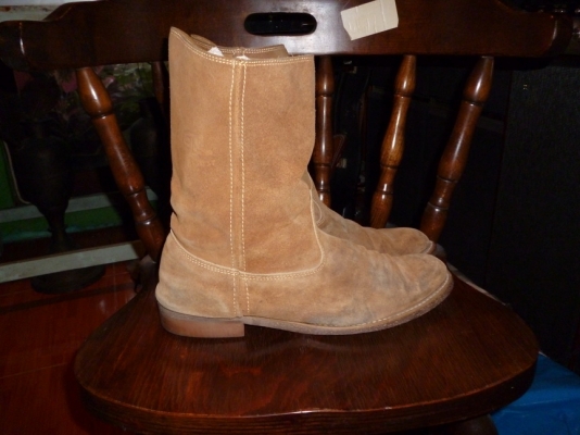 ขาย รองเท้าบุช สภาพดี พื้นเดิม เบอร์42