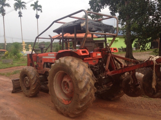 ขายรถไถ2เพลาKUBOTA M9000 ใช้งาน 7,035 ช.ม.เล่มทะเบียน สนใจโทร 081-970-1072