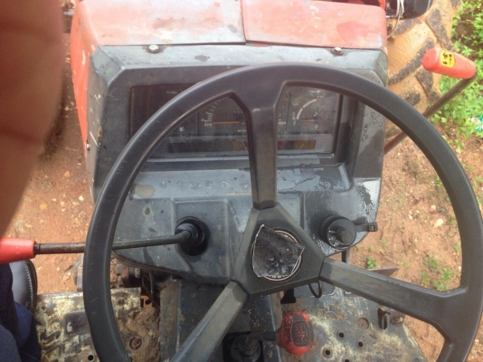 ขายรถไถ2เพลาKUBOTA M9000 ใช้งาน 7,035 ช.ม.เล่มทะเบียน สนใจโทร 081-970-1072