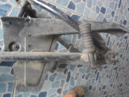 ขายบังโซ่ติดสวิงอร์ามยกชุด Dt125 ขายบังโซ่ติดสวิงอร์ามยกชุด Dt125