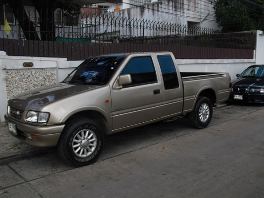 ขายด่วน ISUZU SPACECAB ปี97 เครือง2800 พ.เพาเวอร์ ขายด่วน ISUZU SPACECAB ปี97 เครือง2800 พ.เพาเวอร์