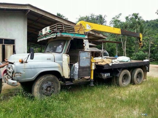 ขาย 6 ล้อหน้ายาว ติดเครน 3.5 ตัน สภาพเดิมๆ เครื่องแน่น คัทซีสวย เครนดี สนใจติดต่อได้ที่ 081-9420141