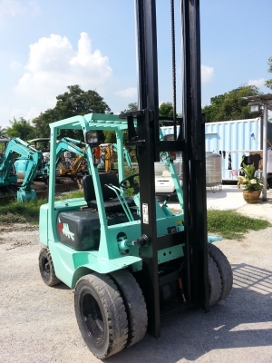 โฟคลิฟท์ Mitsubishi 2.5ตัน เสา 3เมตร ดีเซล ยางตัน ล้อคู่ นำเข้าจาก ญี่ปุ่น +++ สวยมาก พร้อมใช้งาน ขายถูก 090-986-2521