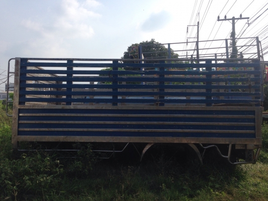 ขายกระบะสเตนเลสอย่างหนา สภาพสวย สนใจติดต่อได้ที่ 081-9420141